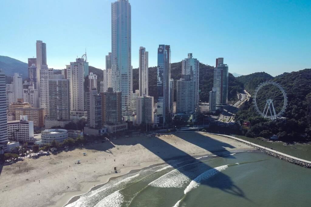 Ap Balneario Camboriu - Proximo Roda Gigante ภายนอก รูปภาพ